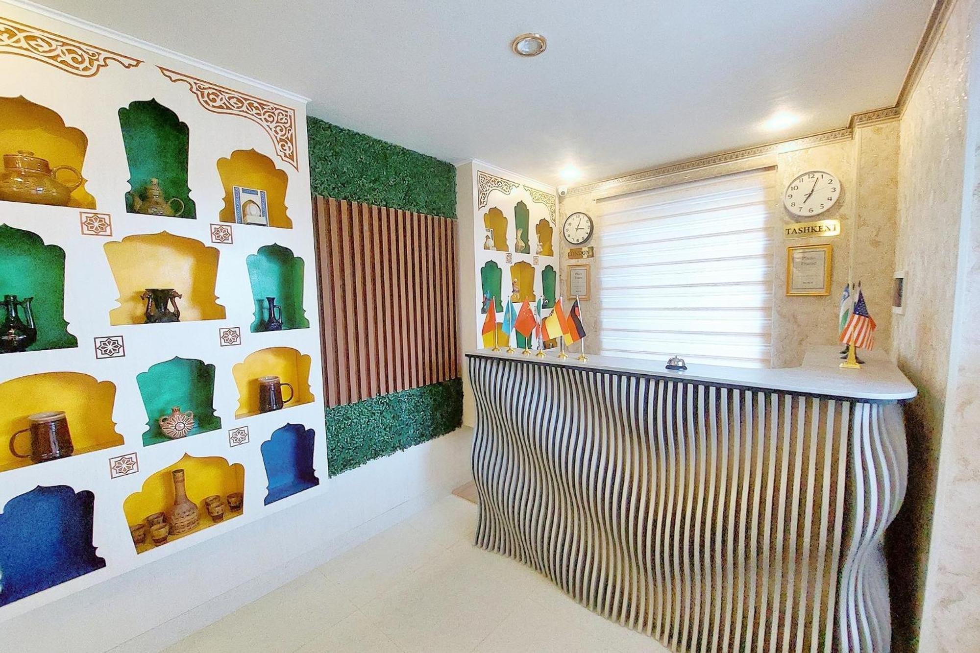 Nanosh East Hotel 부하라 외부 사진